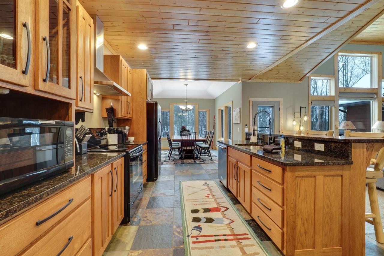 Kitz Retreat Villa บอยน์ซิตี้ ภายนอก รูปภาพ